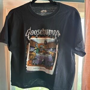 Goosebumps crop tshirt